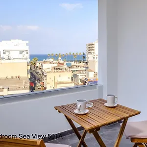 Lazuli City & Seaview Apartment Larnaca