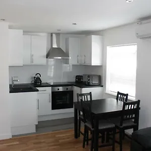 Modern In Trendy Dalston Apartment London